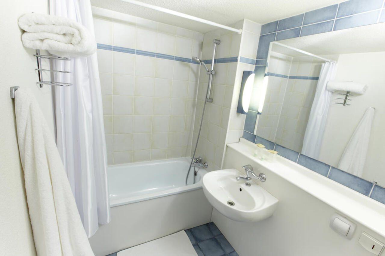 Hotel Nancy Sud Vandoeuvre Chambres Renovees Экстерьер фото
